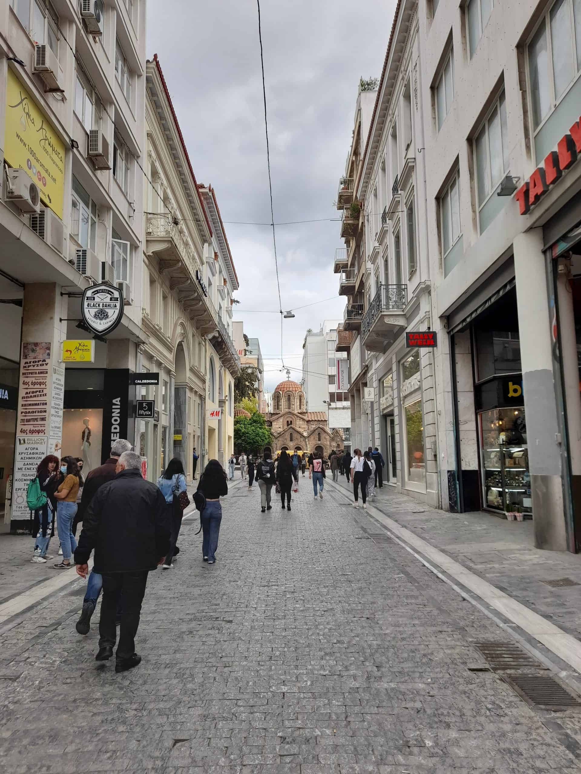 People shopping in Athens