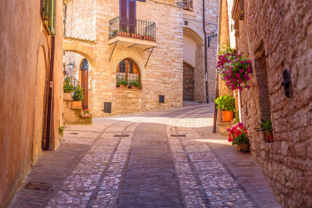 A narrow street in the historic old town of San Giovanni