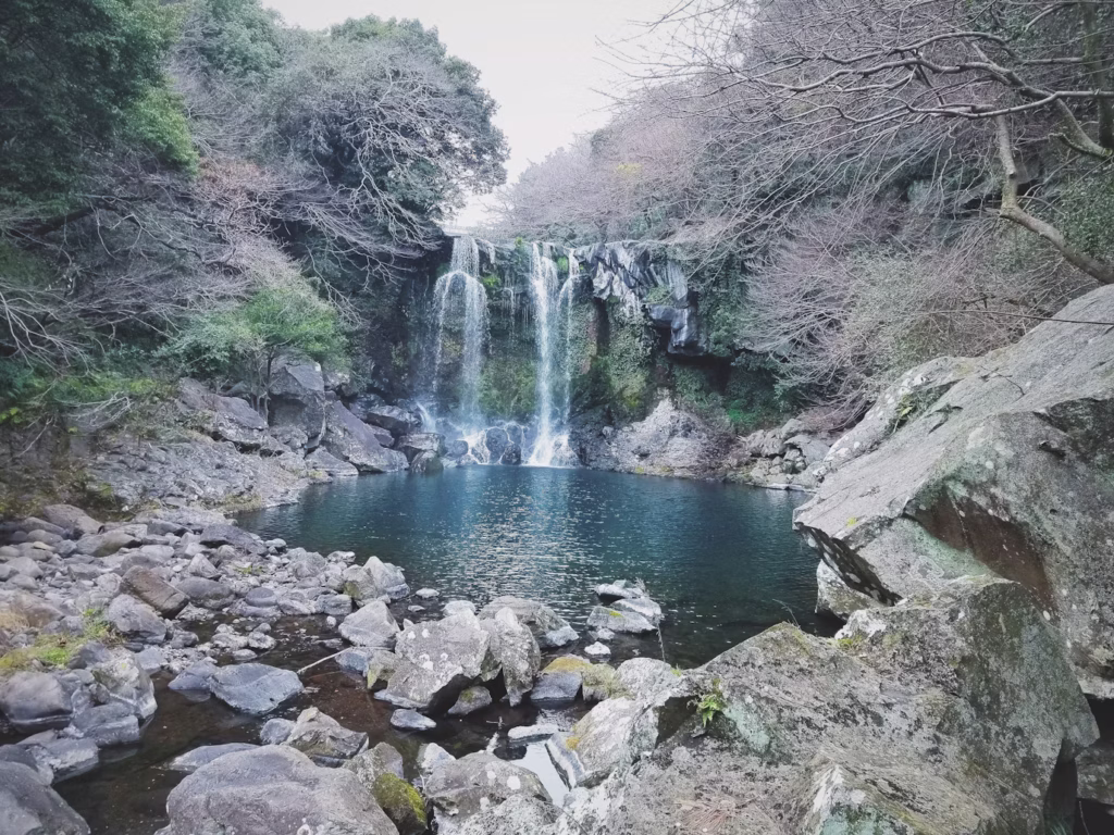 Cheonjiayeon Waterfall